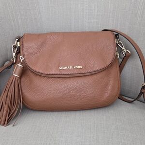 Michael Kors Bedford Brown Pebbled Leather Tassel Zipper Foldover Crossbody Bag